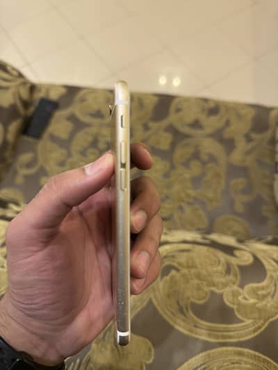 Apple iPhone 6