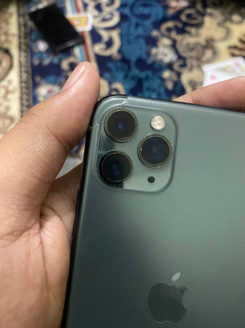 IPHONE 11 pro 1