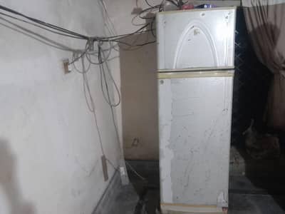 Dowlnce freez midem saiz good quality