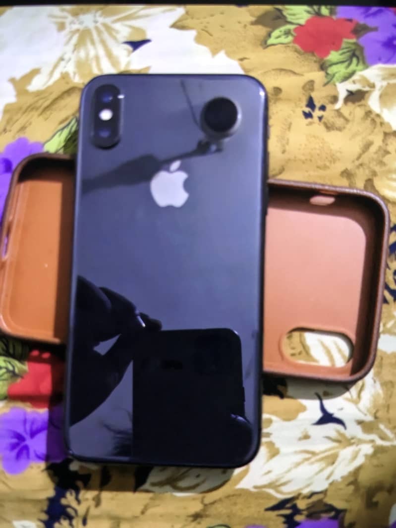 Apple iPhone X 6