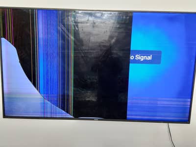 Haier 65 Inch Smart LED TV – Broken Screen – For Parts/Repair