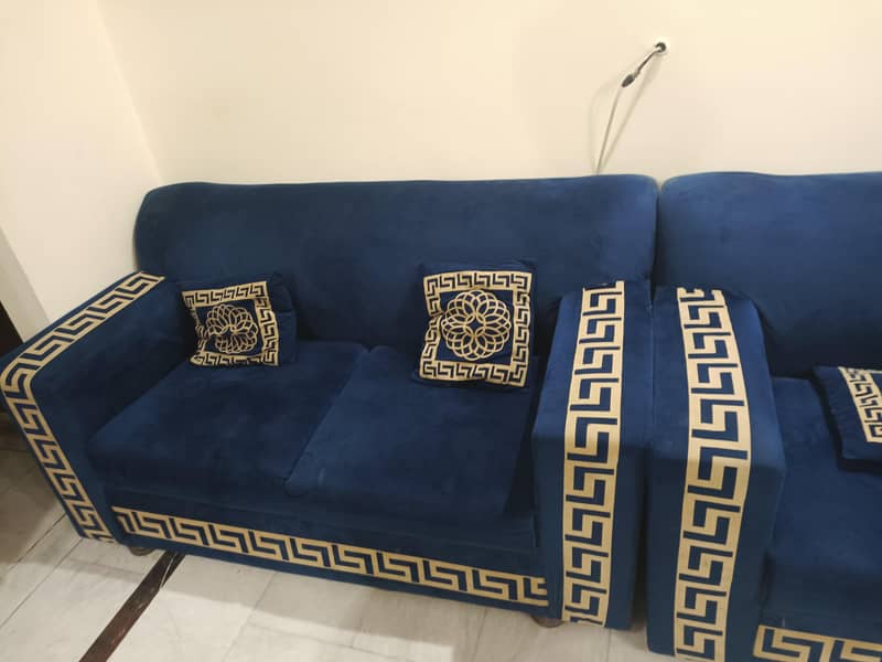 Blue sofa 1