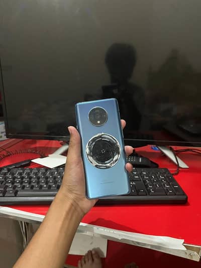 One Plus 7T 8/128 GB 90 FPS In PUBG