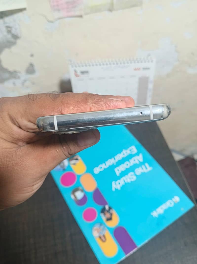 One Plus 9 Pro 1