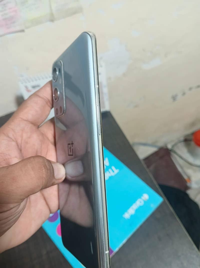 One Plus 9 Pro 2