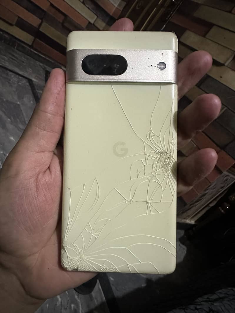 Google Pixel 7 2