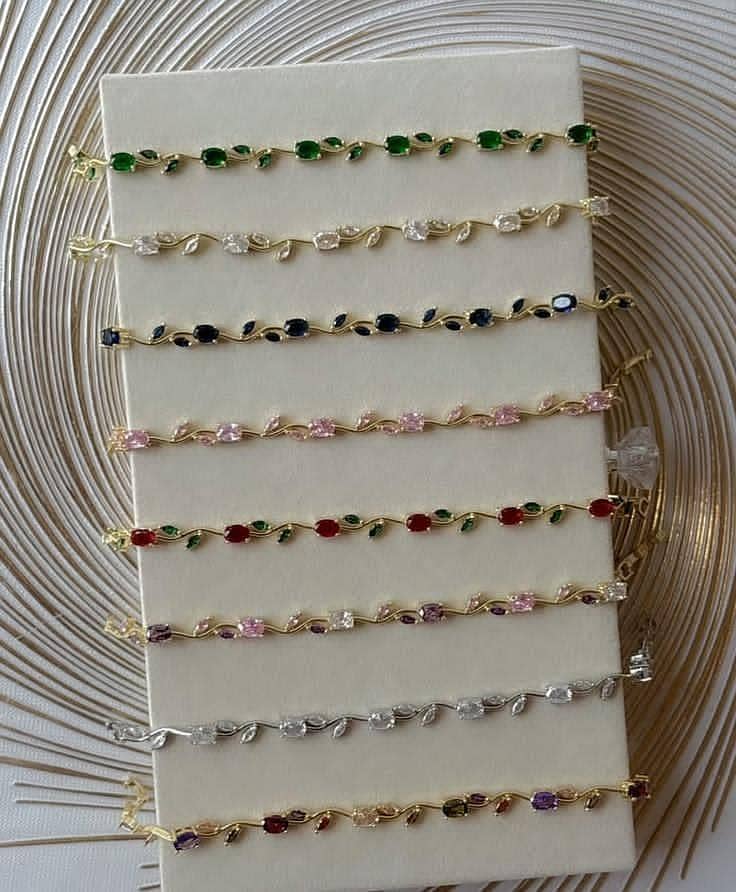 Tulip bracelets 0