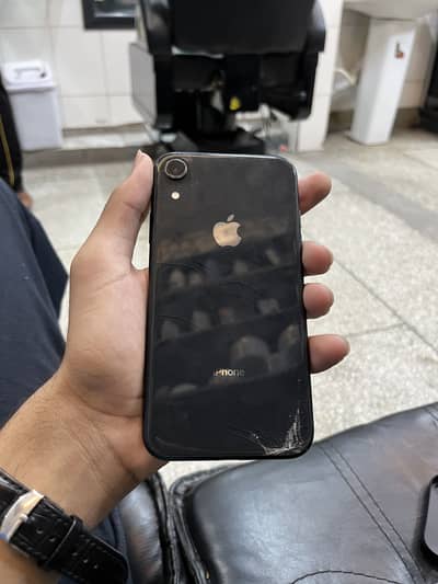 Apple iPhone XR 64GB (NON PTA)