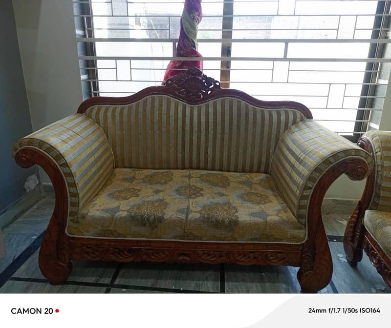 Chinioti Sofa 1