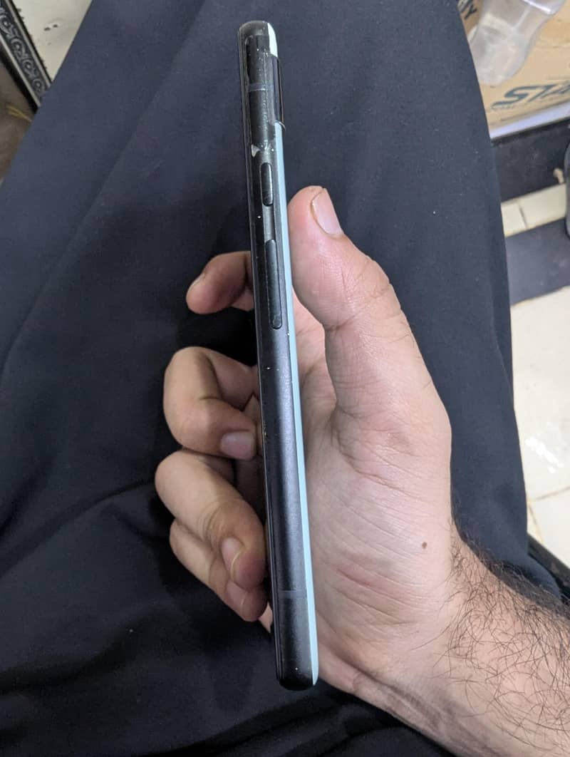 Google Pixel 6a 1