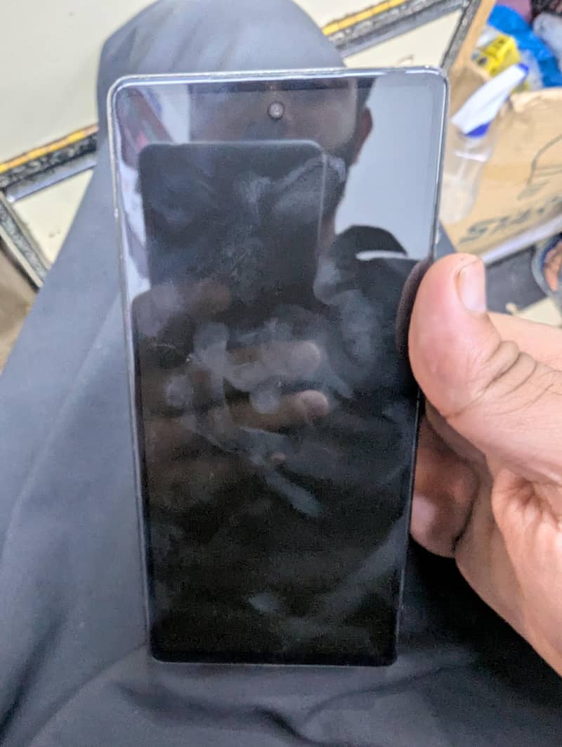 Google Pixel 6a 5