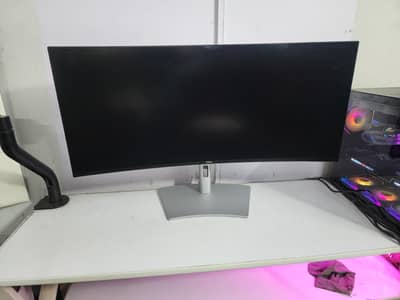 Dell Ultrasharp 38inch IPS Ultrawide Curved Monitor