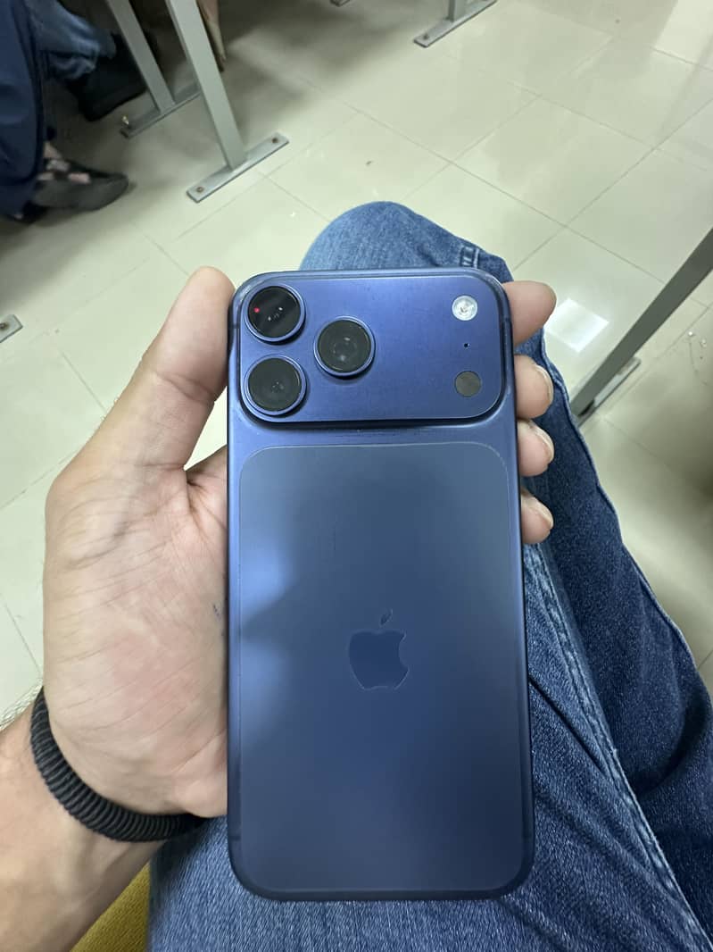 17 pro max 0