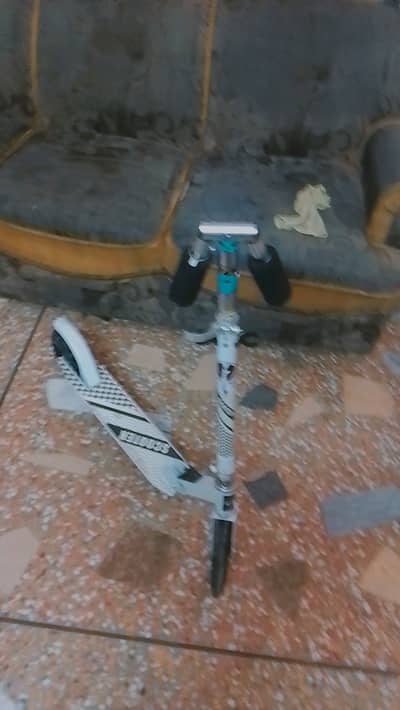 The brand is scooters age 5-16