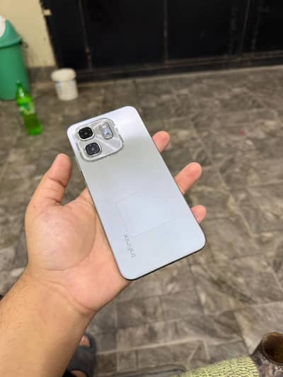 Infinix Hot 50i