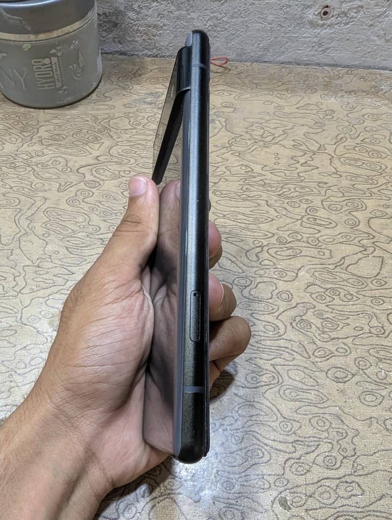Google Pixel 6 5