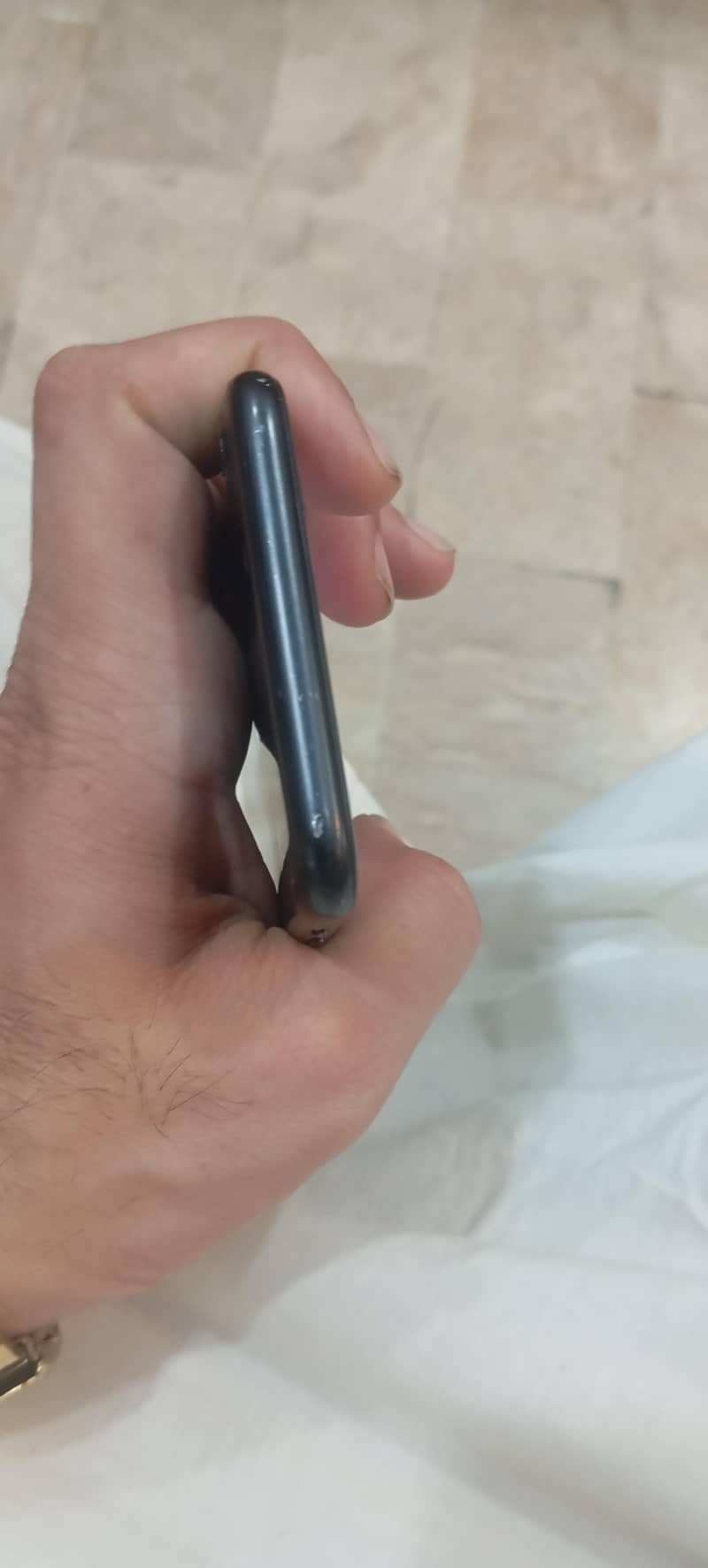 Apple iPhone 7 0