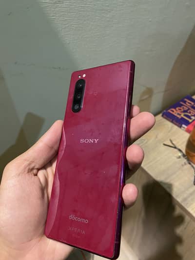 Sony xperia 5 mark 1 6/64gb snapdragon 855 best for gaming