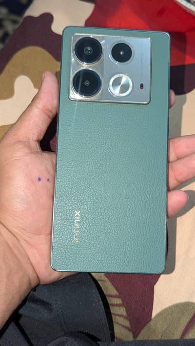 Infinix Note 40