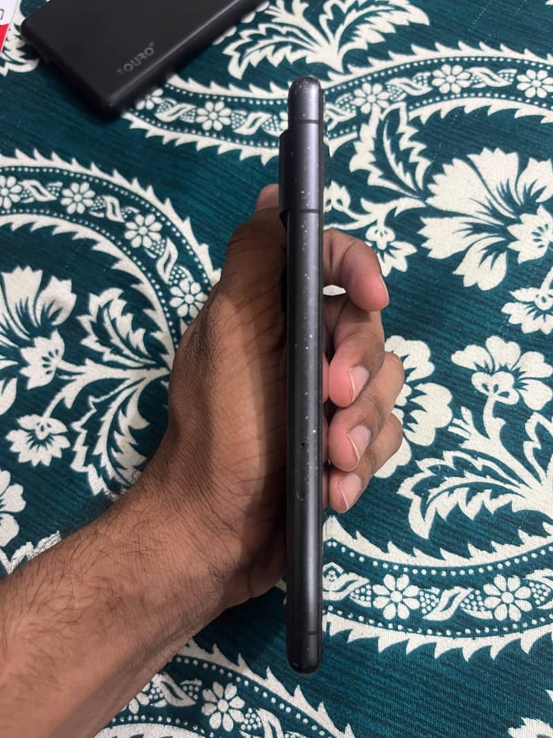 Google Pixel 7 5