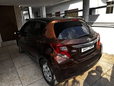 Toyota Vitz 2015