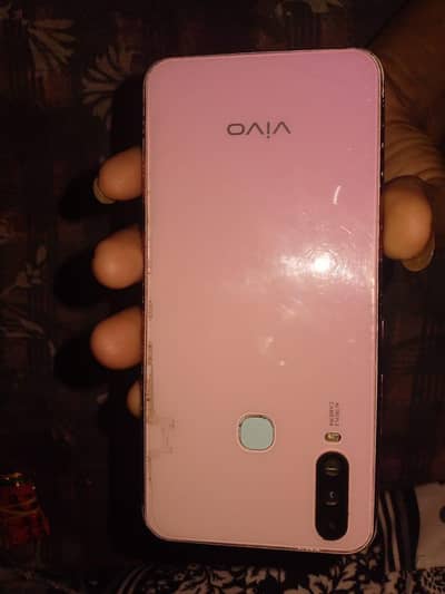 Vivo Y17