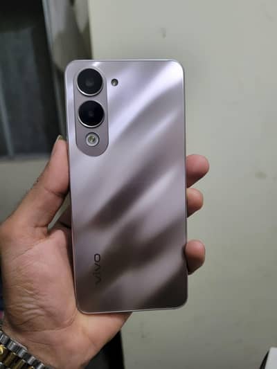 Vivo Y04 6+6/128 gb with box and charger