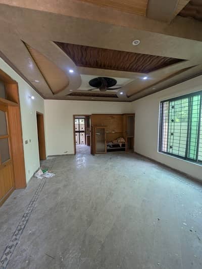 10 Marla House For Sale In Wapda Town
