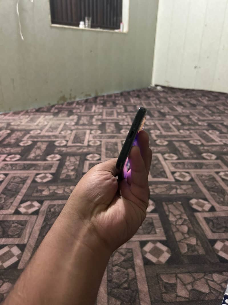 Apple iPhone 15 plus 2