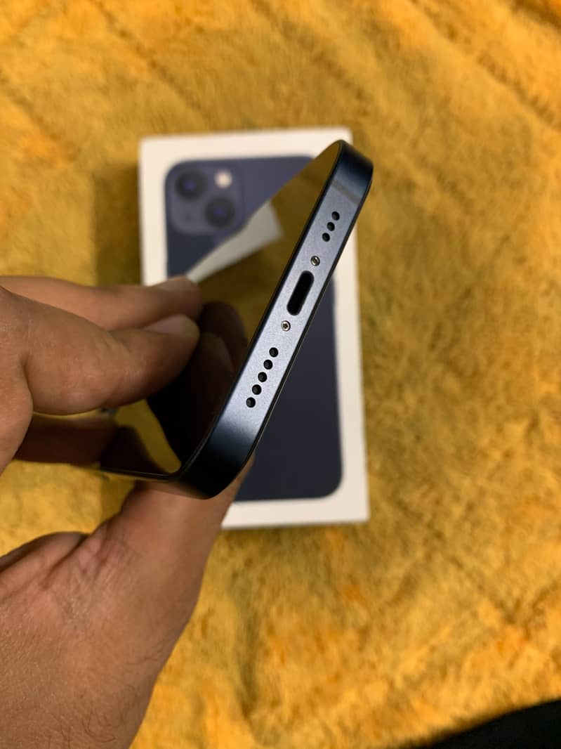 Iphone 13 2