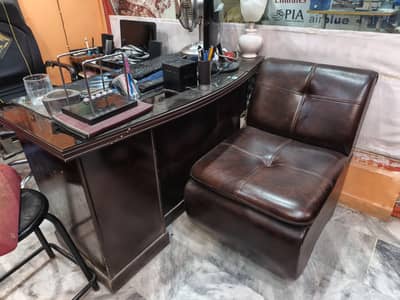 Office furniture For Sale