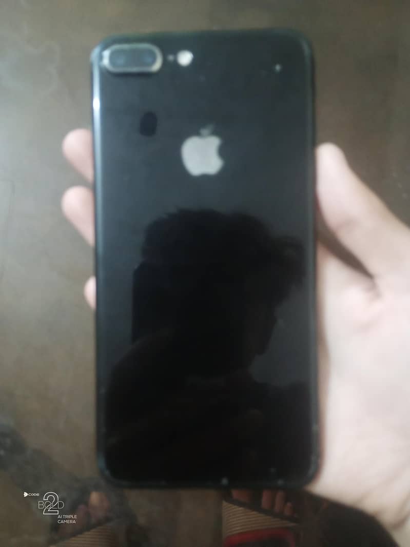 Apple iPhone 7 Plus 1
