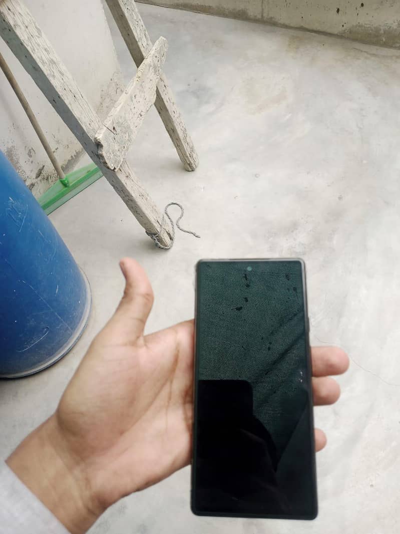 Google Pixel 6 4