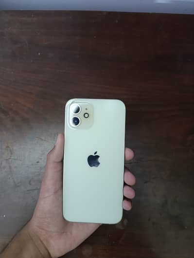 Apple iPhone 12