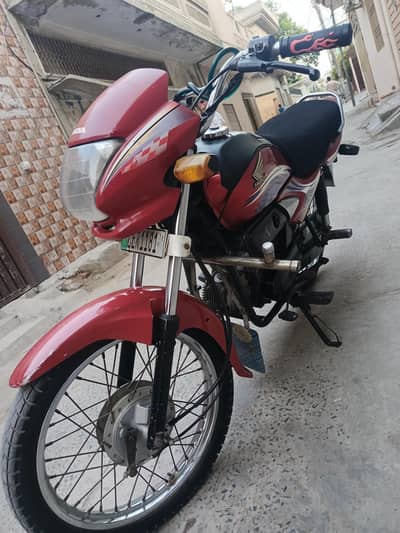 Honda prider