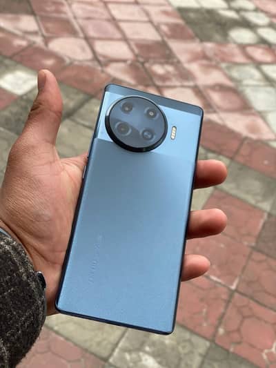 Tecno Spark 20 Pro Plus
