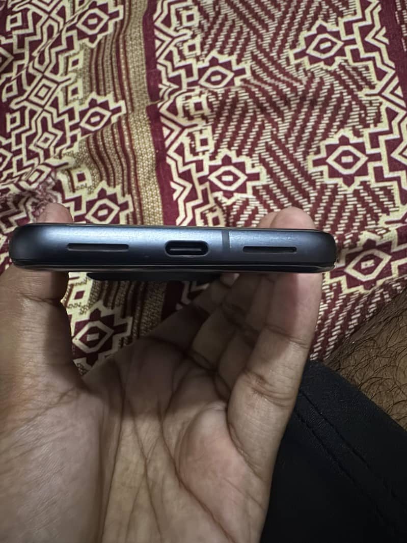 Google Pixel 8 7