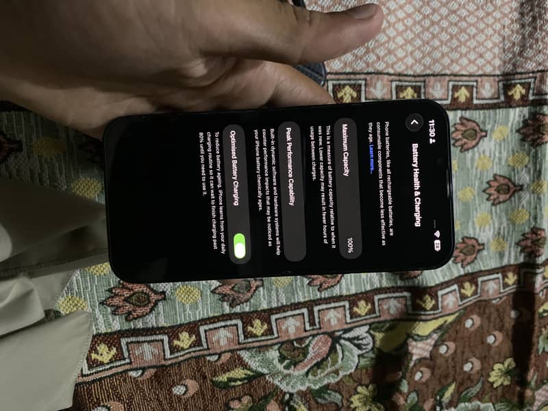 Apple iPhone 13 3