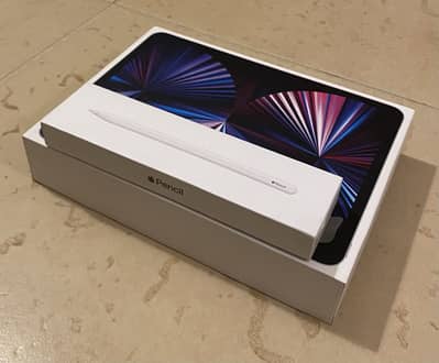 iPad Pro 11” M1 (256GB) – Full Bundle