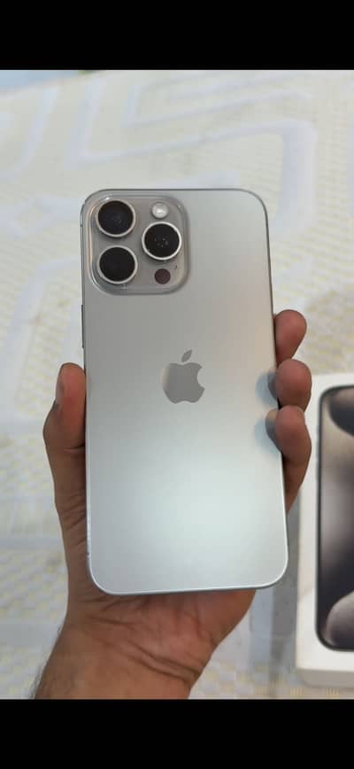 Apple iPhone 15 Pro Max