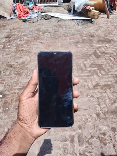 Itel City 100