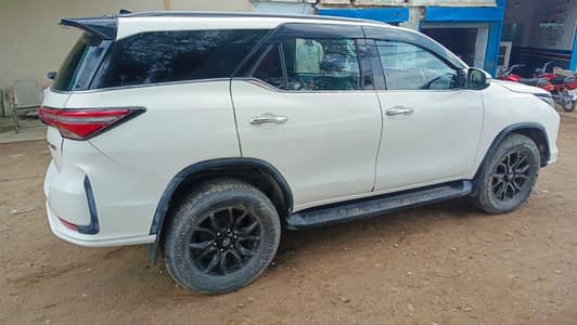 Toyota Fortuner 2017
