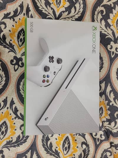 X box One S 500 gb