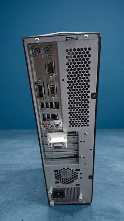 Gaming and desktop pc i3 7 gen