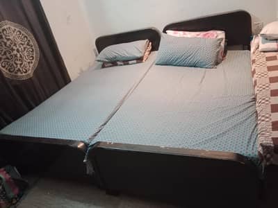 Pure Wooden Material with Mattress.