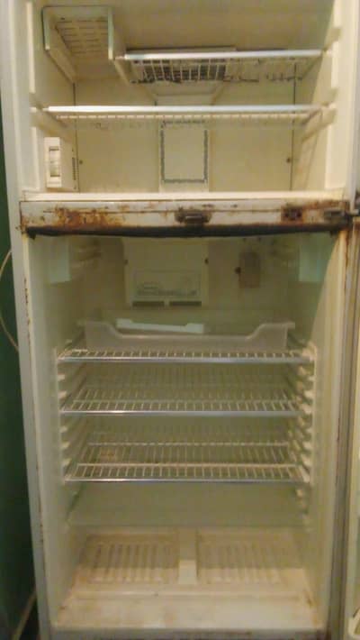 Sanyo Japan fridge for sale