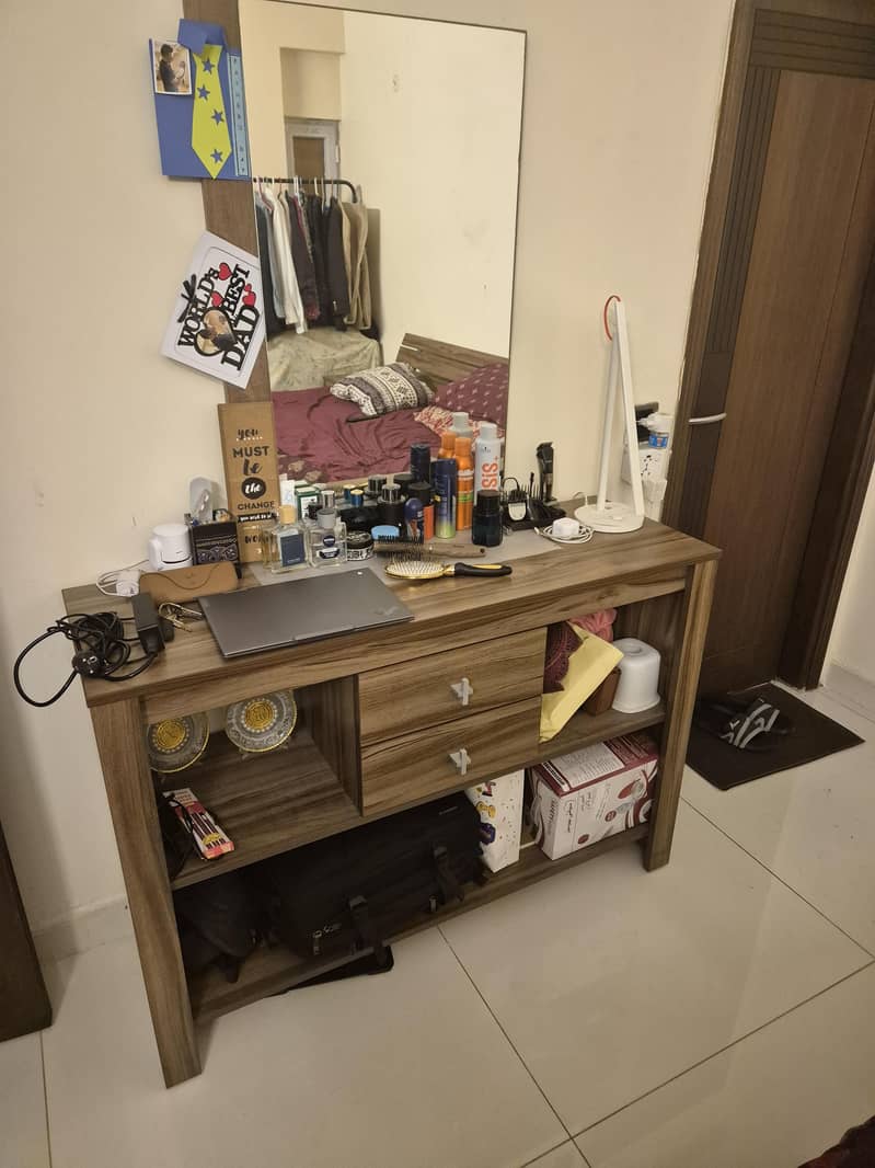 Interwood bed set + study setup 1