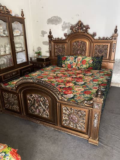 Bed set for sale with side tables or mirror table or almari