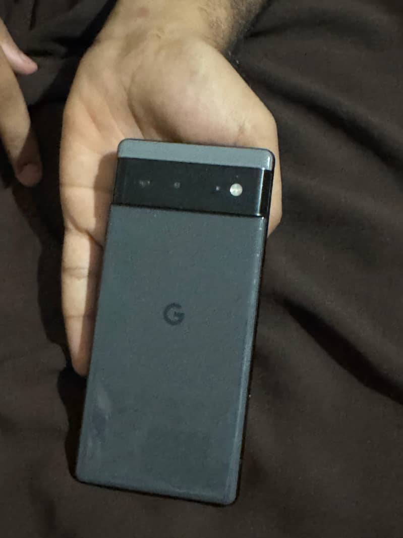 Google Pixel 6 4