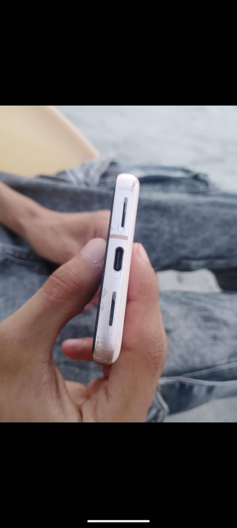 Google Pixel 8 4